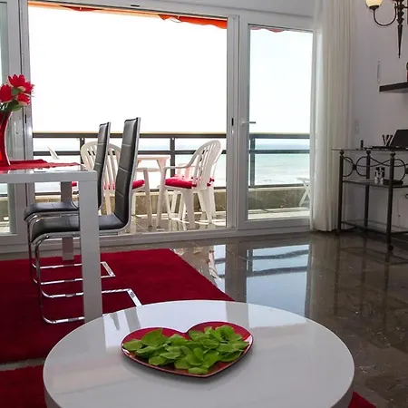 Carihuela Apartment Torremolinos Exterior photo